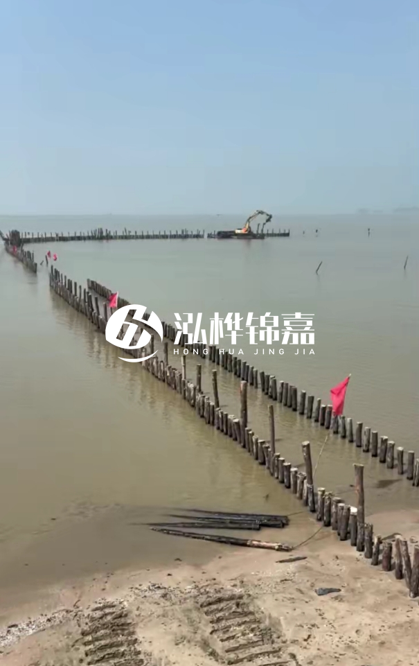 菏澤河道清淤專(zhuān)業(yè)施工-打完松木樁后清理淤泥是否會(huì)影響穩(wěn)定性？