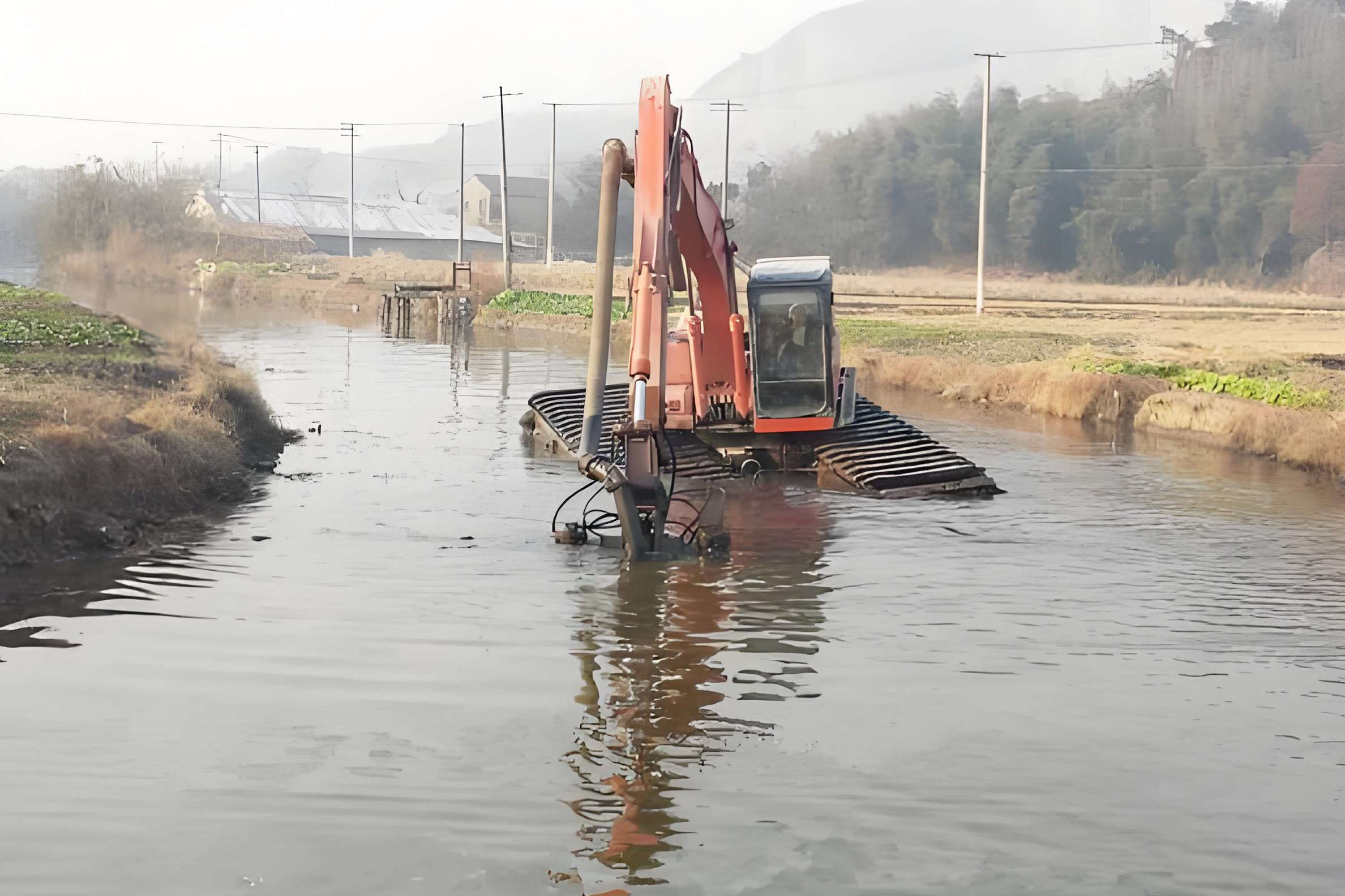 貴州遵義挖機(jī)清淤施工隊(duì)-鄉(xiāng)村溝渠清淤后如何防止再次淤積？